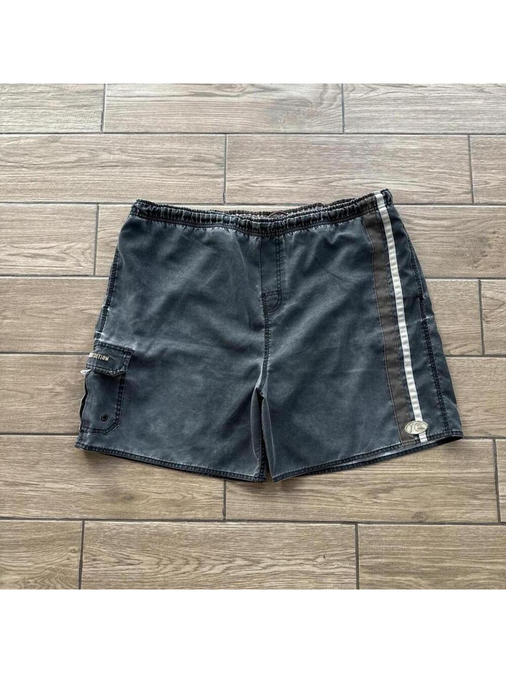 Y2K Quiksilver 00s Baggy Pocket Shorts